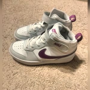 Girl's Nike High Top !!